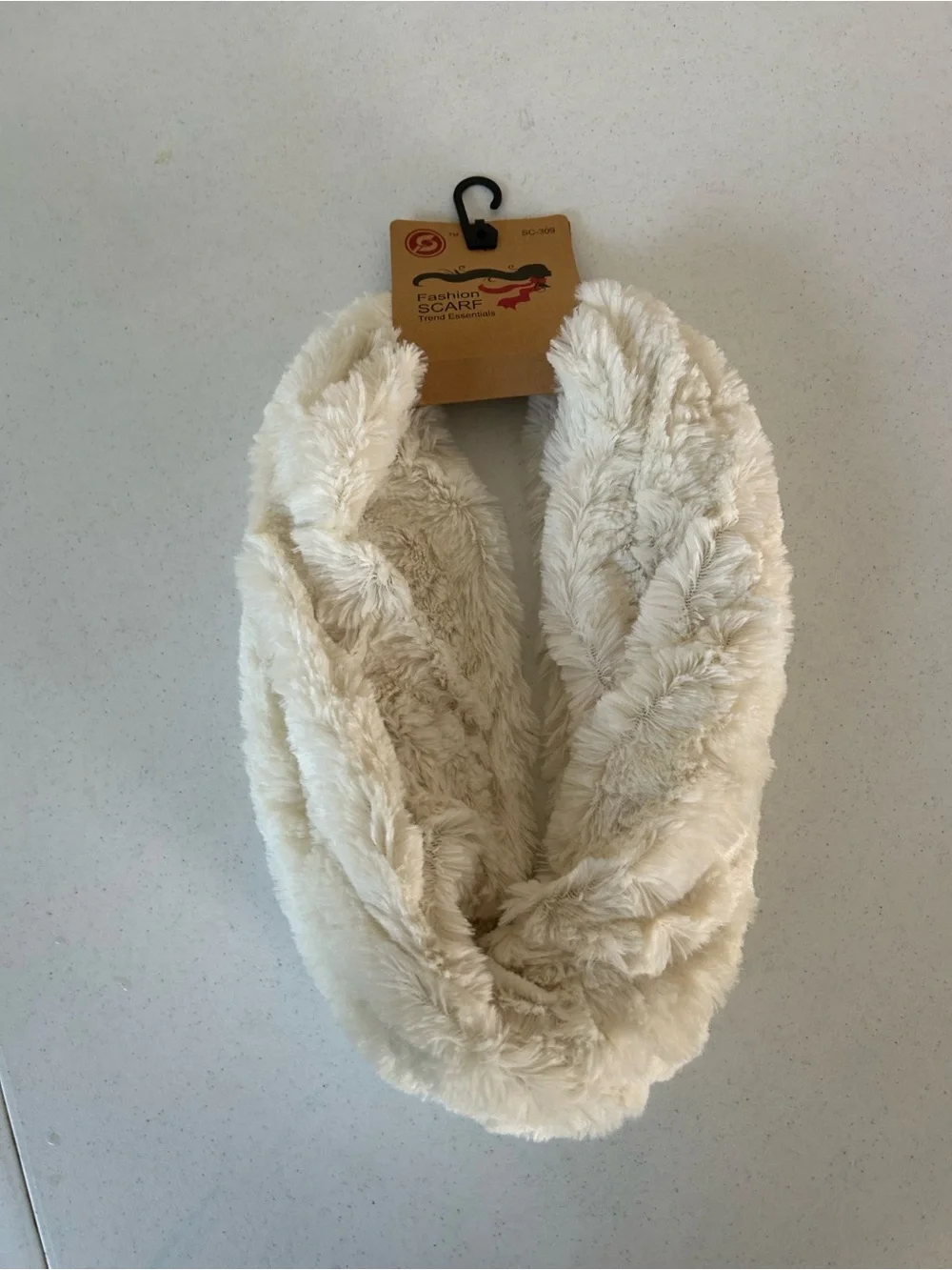 Essentials plush faux